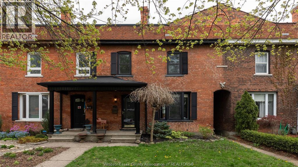 Photo principale - 952 Monmouth Rd