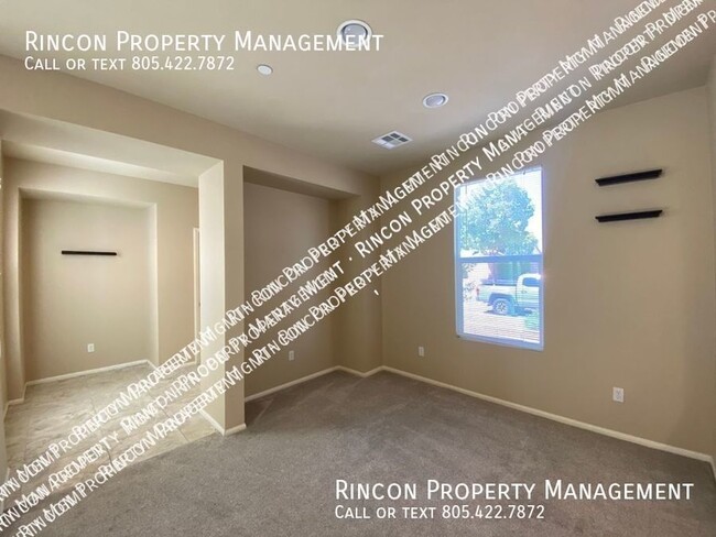 Building Photo - Enclave Ventura *4 Bedrooms/3 Baths*