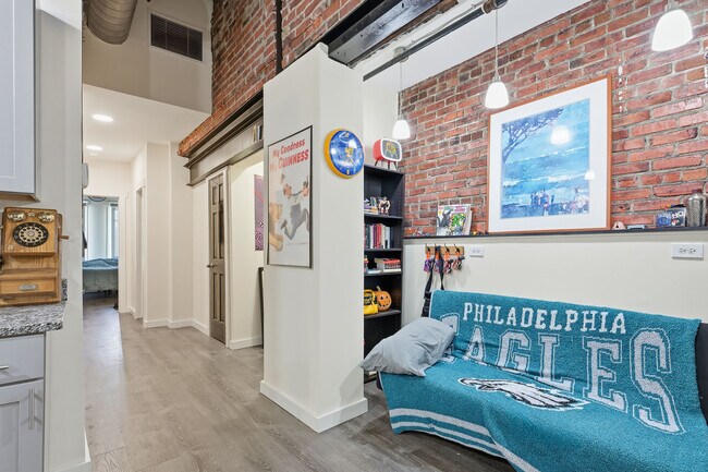 Foto del edificio - 833 N Market St