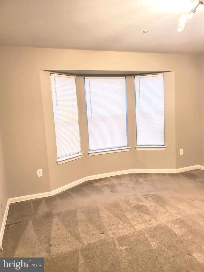 Foto del edificio - 2061 Alice Ave