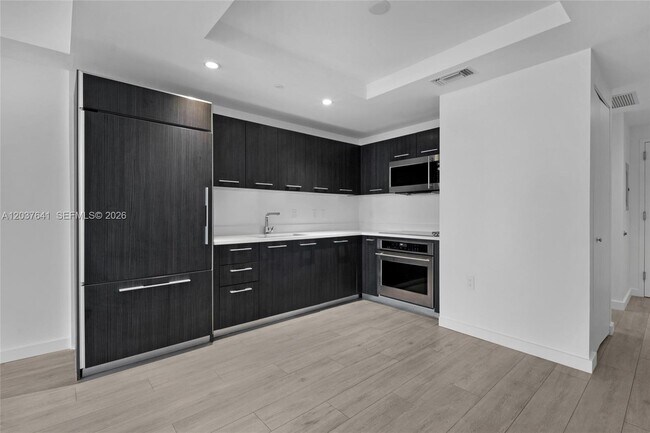 Foto del edificio - 45 SW 9th St