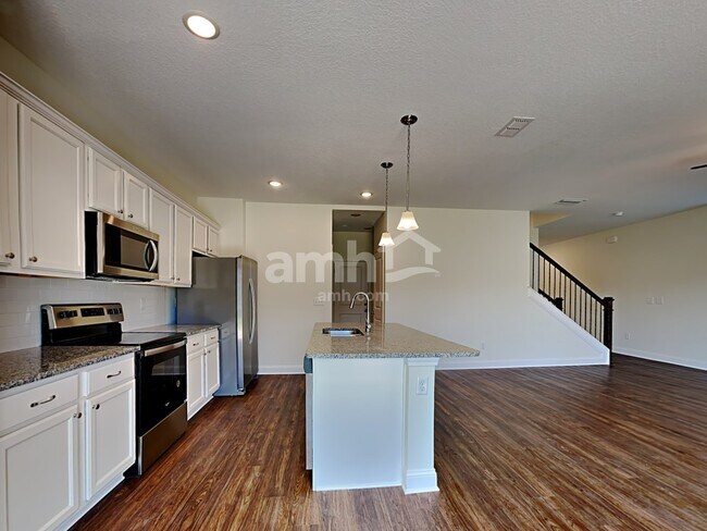 Foto del edificio - 118 Olivewood Pl