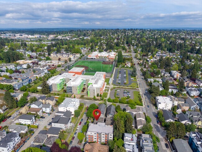 Foto del edificio - Greenwood Area Townhome!