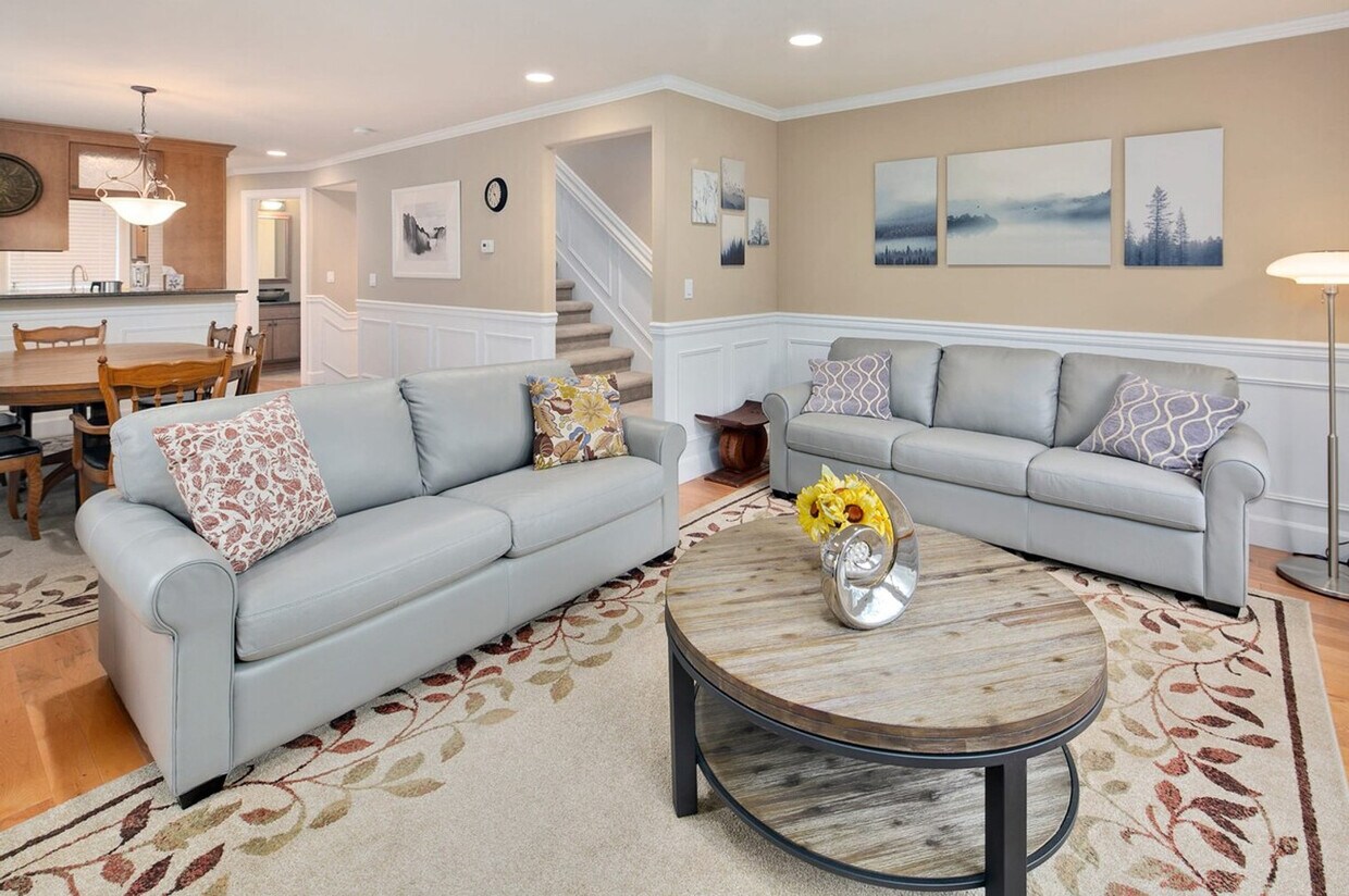 Foto principal - 113 27th Ave S