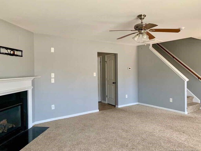 Building Photo - 255 Angel Oak Dr