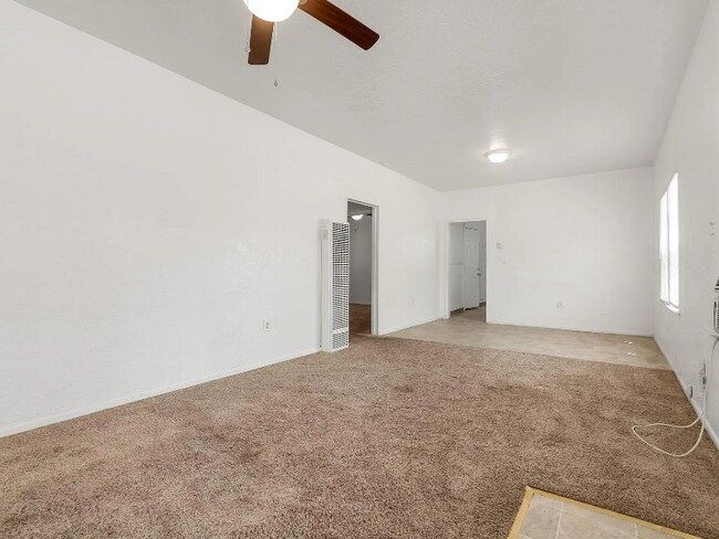 Foto del edificio - 1202 Kaweah St