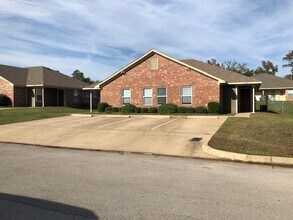 Building Photo - 8656 McCoy Rd