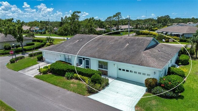 Building Photo - 2429 Lancaster Dr