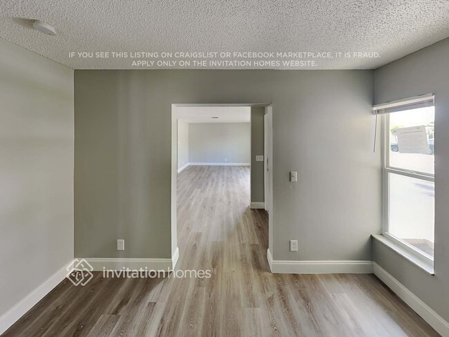 Foto del edificio - 2504 NW 98th Ln