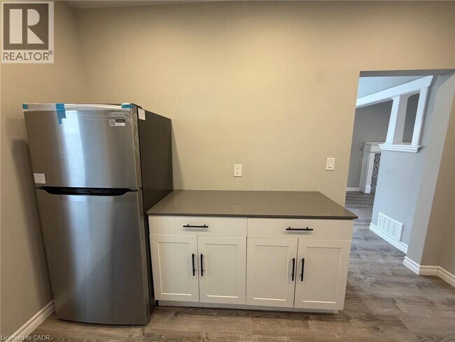 Photo du bâtiment - 169 Ottawa St S