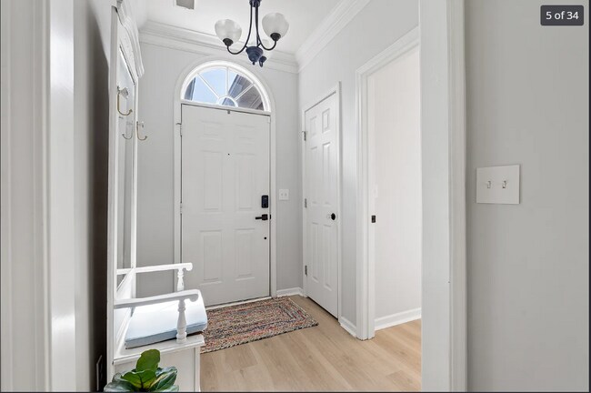 Foto del edificio - 3143 Enclave Ln