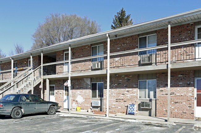 Building Photo - Valley Oak Apartments