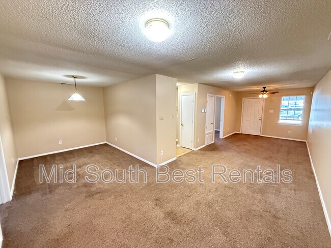 Building Photo - 3771 Wyndance Cove