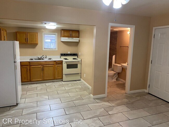 Building Photo - 1 br, 1 bath House - 1907 E Sheridan St. #A