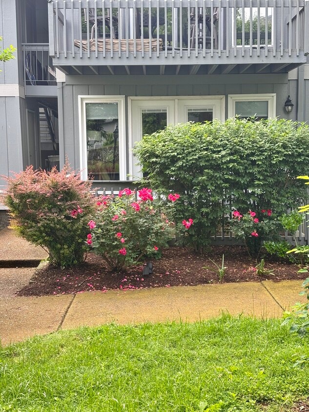 Photo - 21 Vaughns Gap Rd (Nashville, TN)