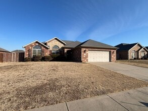 Building Photo - 4820 W Soapstone Dr