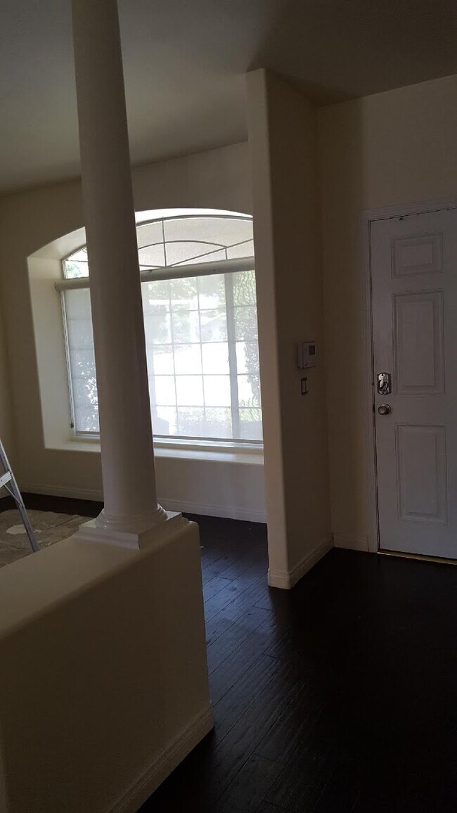 Dining/Guest Space - 8303 Ipswich Way