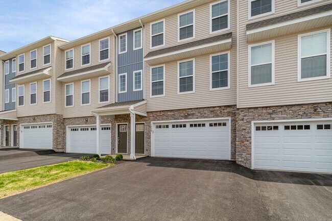 Foto del edificio - 1829 Shady Ln