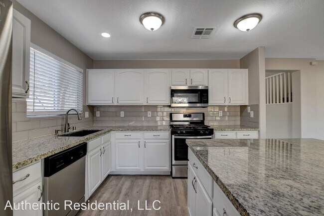 Building Photo - 4 br, 3 bath House - 8000 Broken Spur Ln