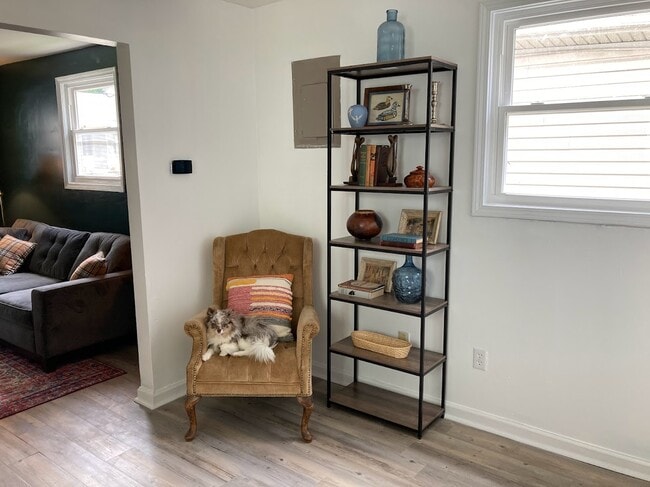 Photo - Eddie St House