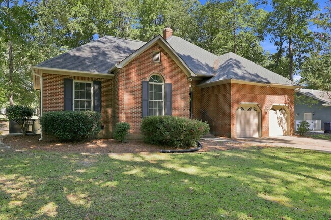 Foto del edificio - 2237 Keith Hills Rd