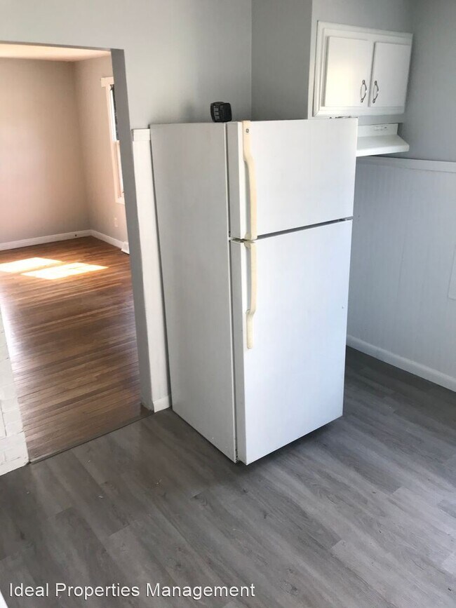 Building Photo - 3 br, 1 bath House - 2228 E Keys Ave