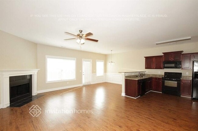 Building Photo - 5215 Cactus Cove Ln