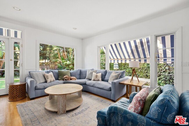 Foto del edificio - 2778 Forrester Dr