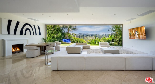 Foto del edificio - 1466 Bel Air Rd