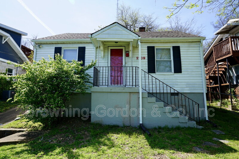 Photo - 2109 12th Ave. S.