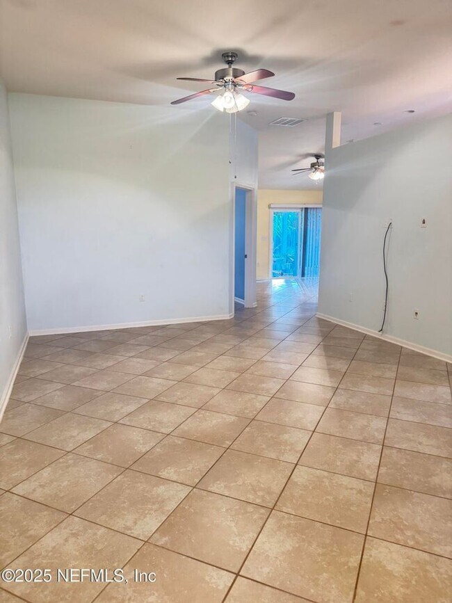 Building Photo - 54 Colorado Springs Way