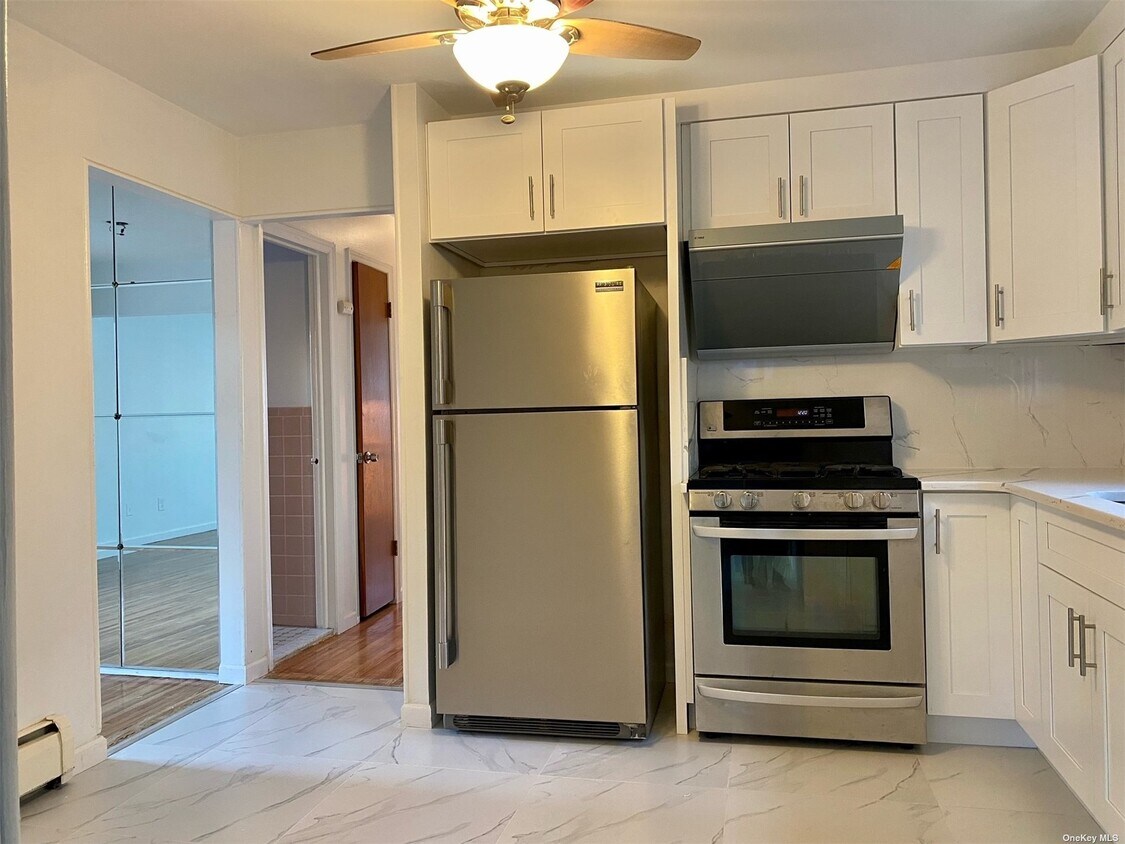 Foto principal - 160-15-16016 16th Ave