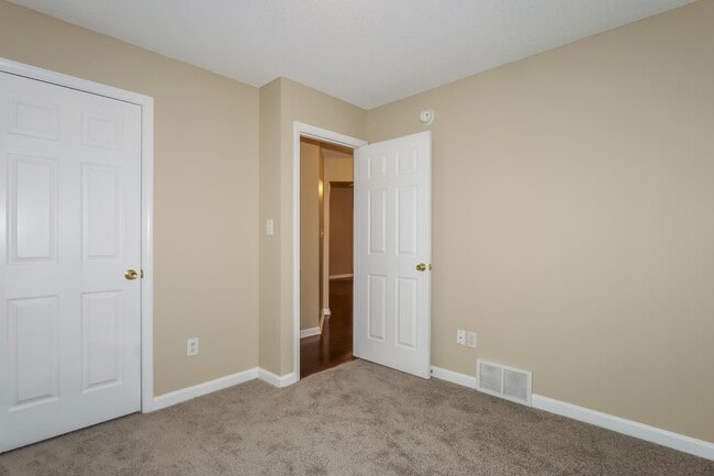 Building Photo - 920 Spanish Trail Ln