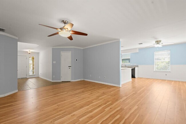 Foto del edificio - 14026 Maricella Ln
