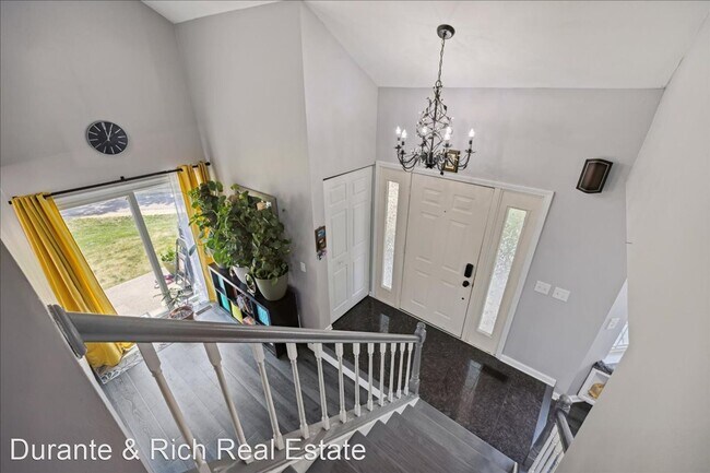 Building Photo - 3 br, 2.5 bath House - 202 Bent Creek Court