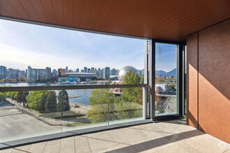 Building Photo - 1601 Quebec St
