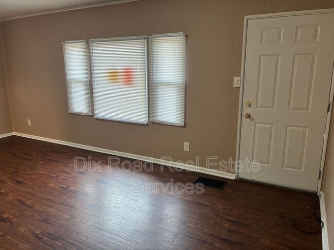 Foto del edificio - 1003 Sorg Pl