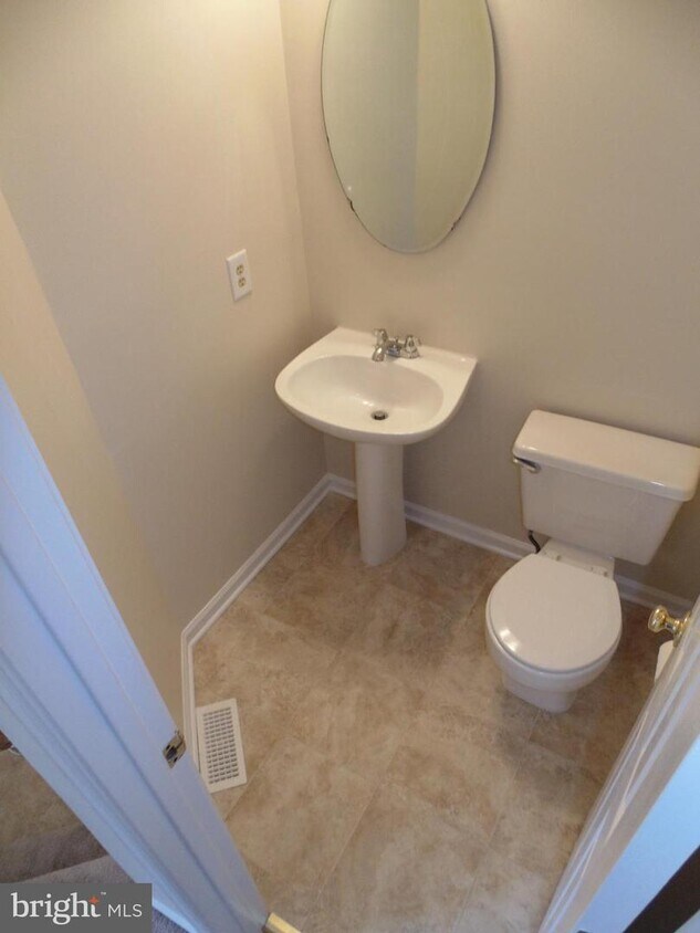 1103 Double Chestnut Ct, Riviera Beach, MD 21226 Townhome Rentals in