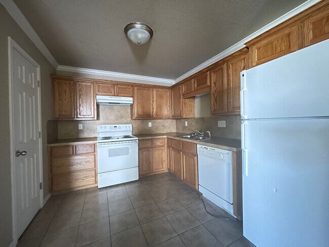 Foto del edificio - 1310 Powder River Dr