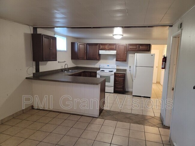 Foto del edificio - 204 W Grant Ave