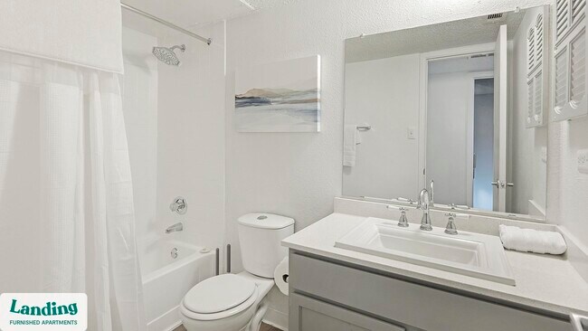 Foto del edificio - 1071 Clayton Ln