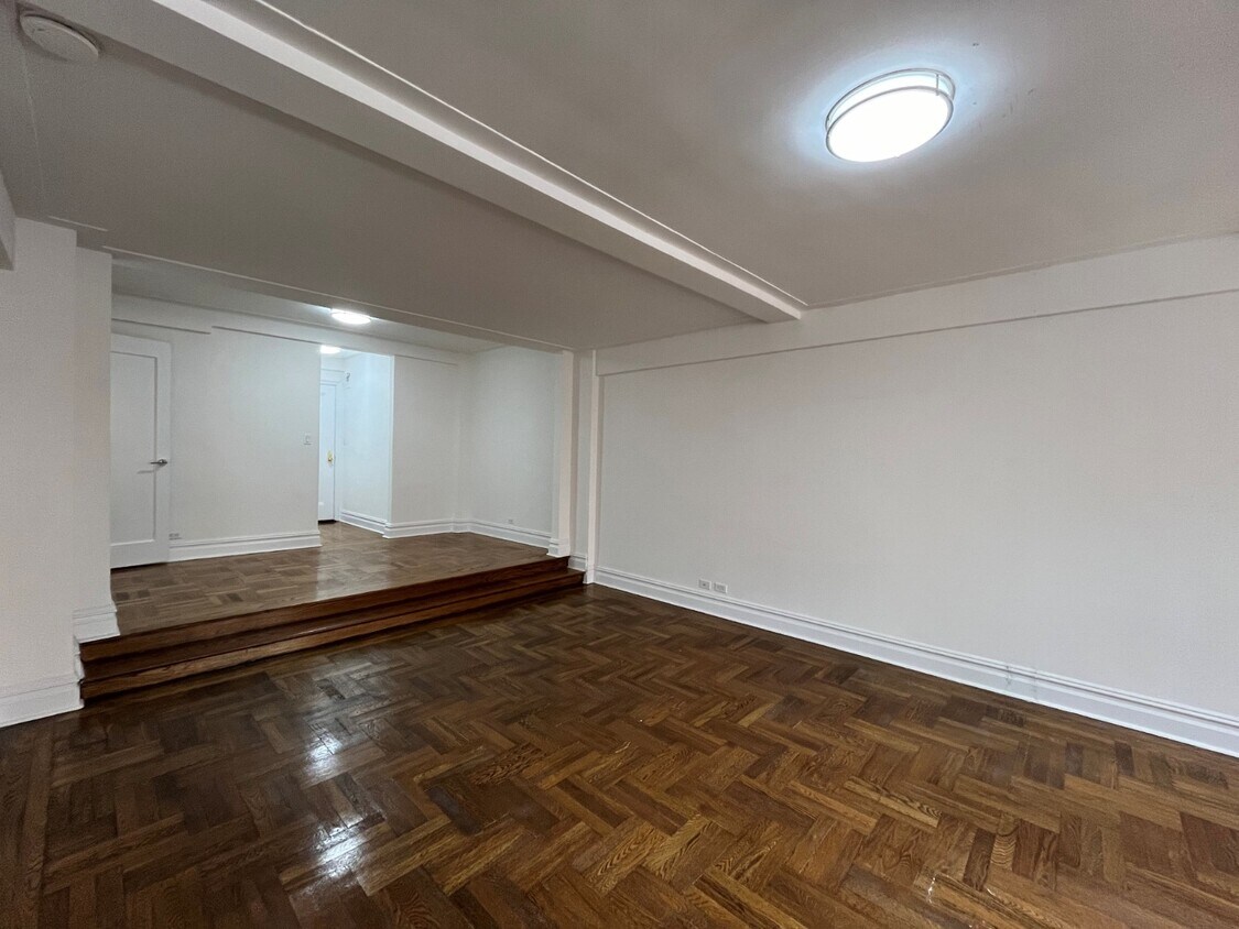 Foto del edificio - 137 E 38th St