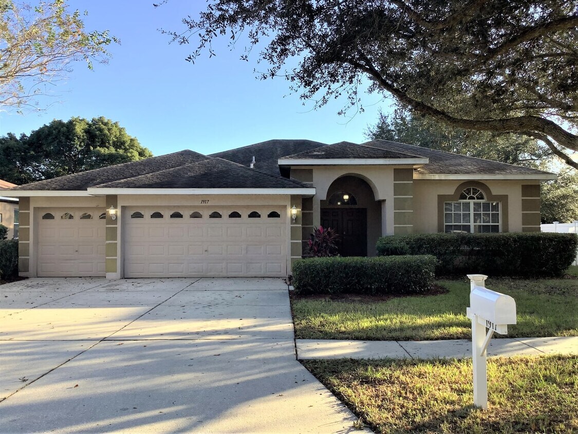 Foto principal - 1917 Rutherford Dr