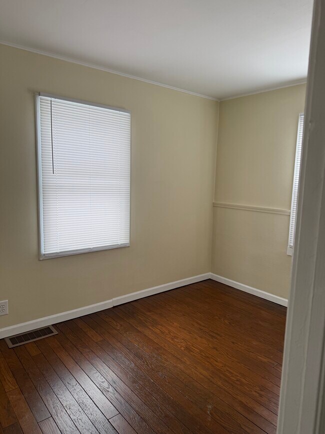 Foto del edificio - 903 Grandview Ave