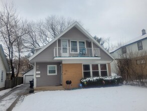 Building Photo - 4939 N 54th St