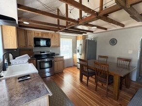 Building Photo - 42192 Main St