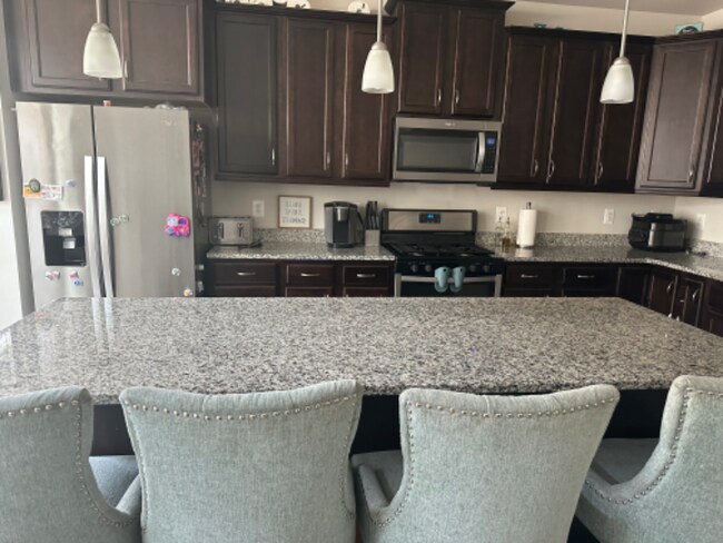 Foto del edificio - 3011 Osprey Way N