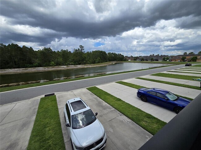 Foto del edificio - 5707 Cypress Hill Rd
