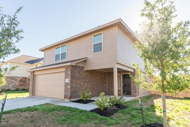Building Photo - 5030 War Horse Dr