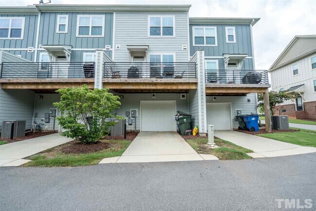 Building Photo - 1649 Crafton Way